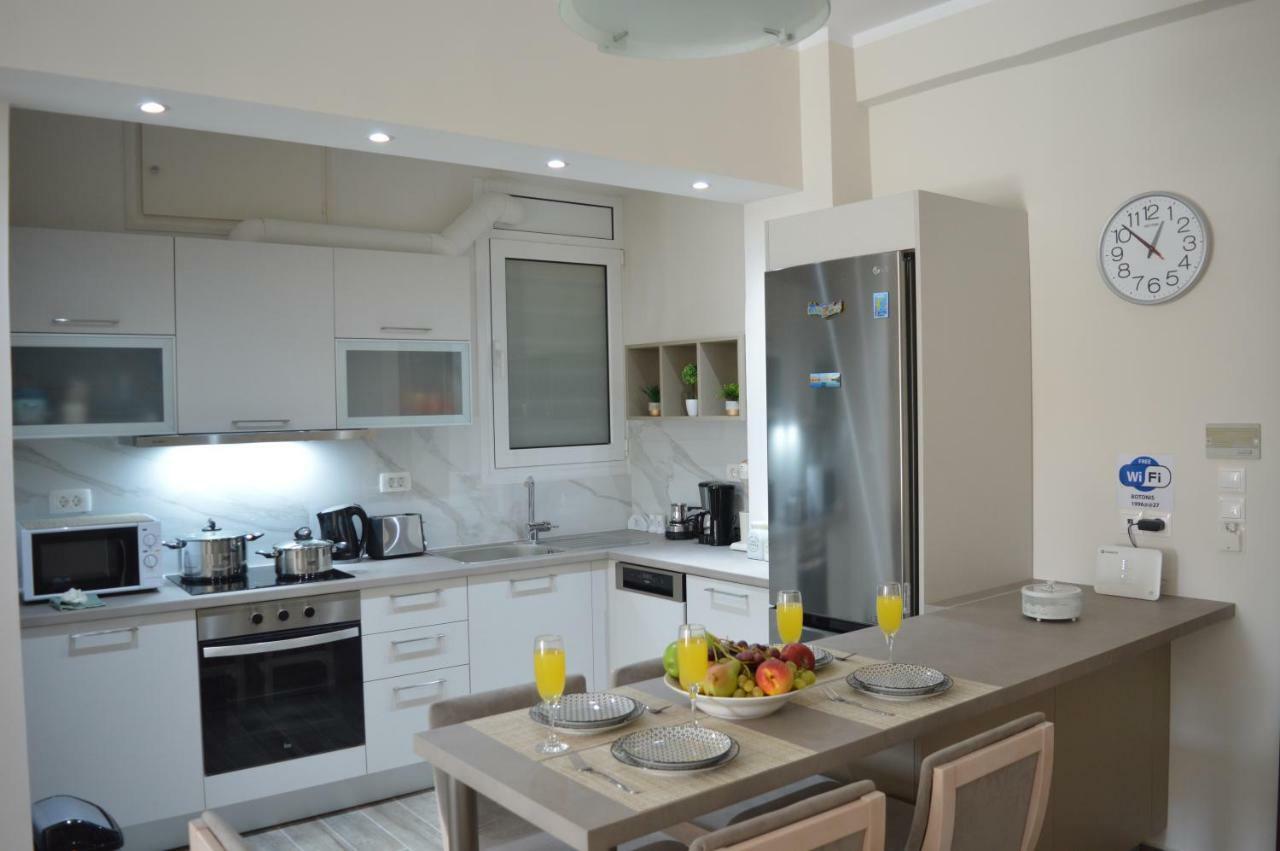 Botonis Bright Spacious Apartment Hriszí Aktí Haniá Kültér fotó