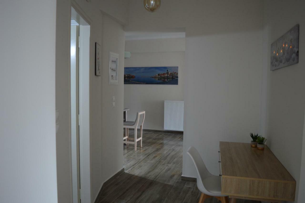 Botonis Bright Spacious Apartment Hriszí Aktí Haniá Kültér fotó