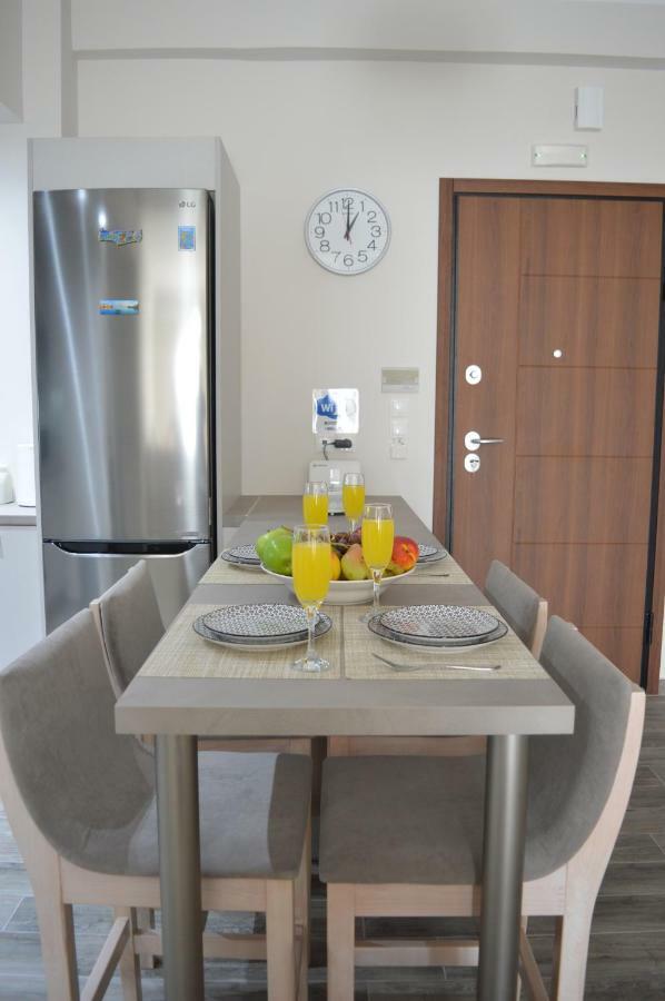 Botonis Bright Spacious Apartment Hriszí Aktí Haniá Kültér fotó